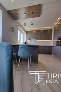 Продажа двухкомнатной квартиры в Черновцах, на ул. Василия Аксенина 2К, район Шевченковский фото 2