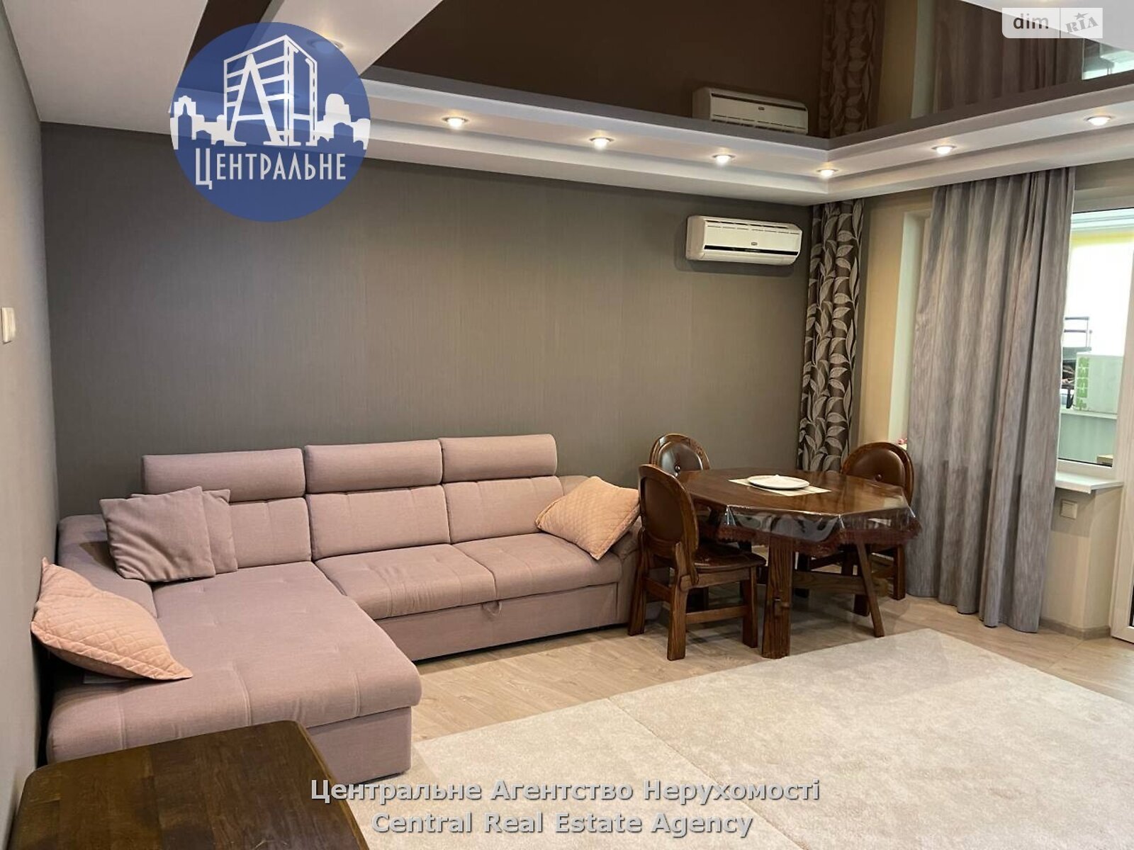 Продаж трикімнатної квартири в Чернівцях, на вул. Воробкевича Сидора, район Шевченківський фото 1 Продаж трикімнатної квартири в Чернівцях, на вул. Воробкевича Сидора, район Шевченківський фото 1