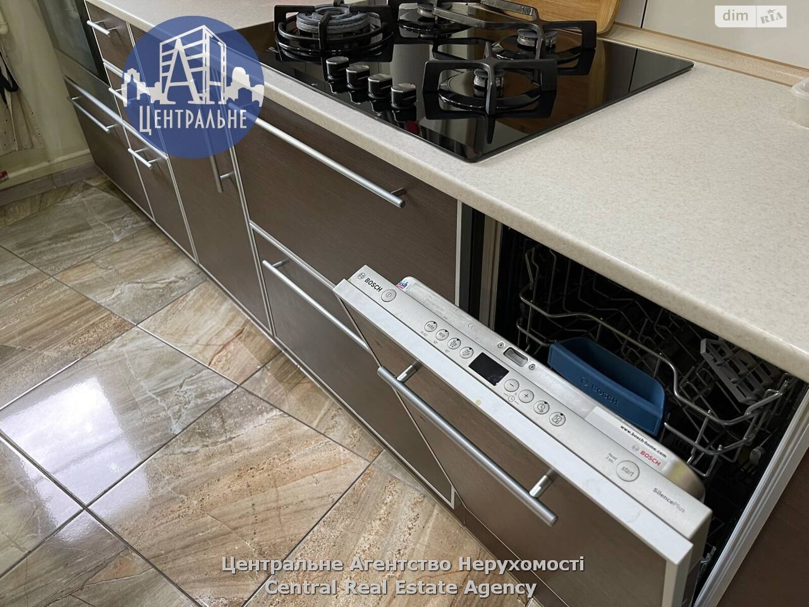 Продаж трикімнатної квартири в Чернівцях, на вул. Воробкевича Сидора, район Шевченківський фото 1 Продаж трикімнатної квартири в Чернівцях, на вул. Воробкевича Сидора, район Шевченківський фото 1