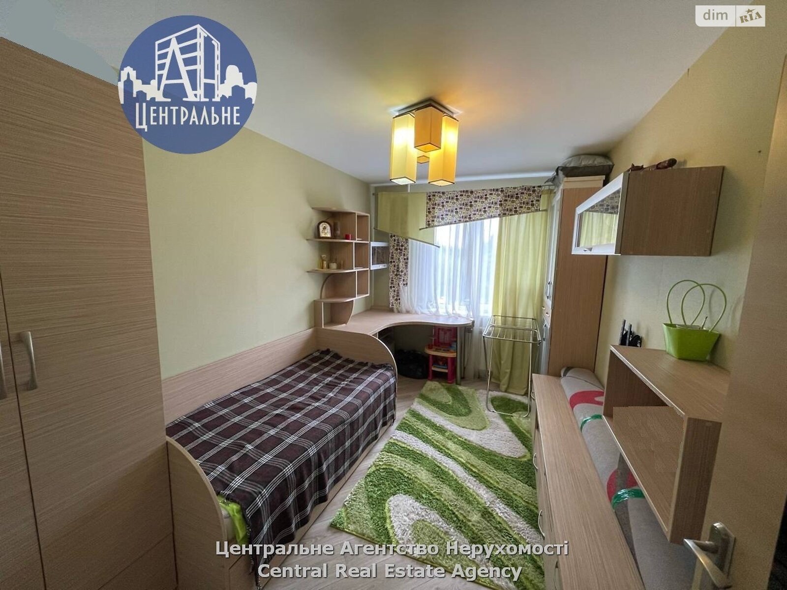 Продаж трикімнатної квартири в Чернівцях, на вул. Воробкевича Сидора, район Шевченківський фото 1 Продаж трикімнатної квартири в Чернівцях, на вул. Воробкевича Сидора, район Шевченківський фото 1