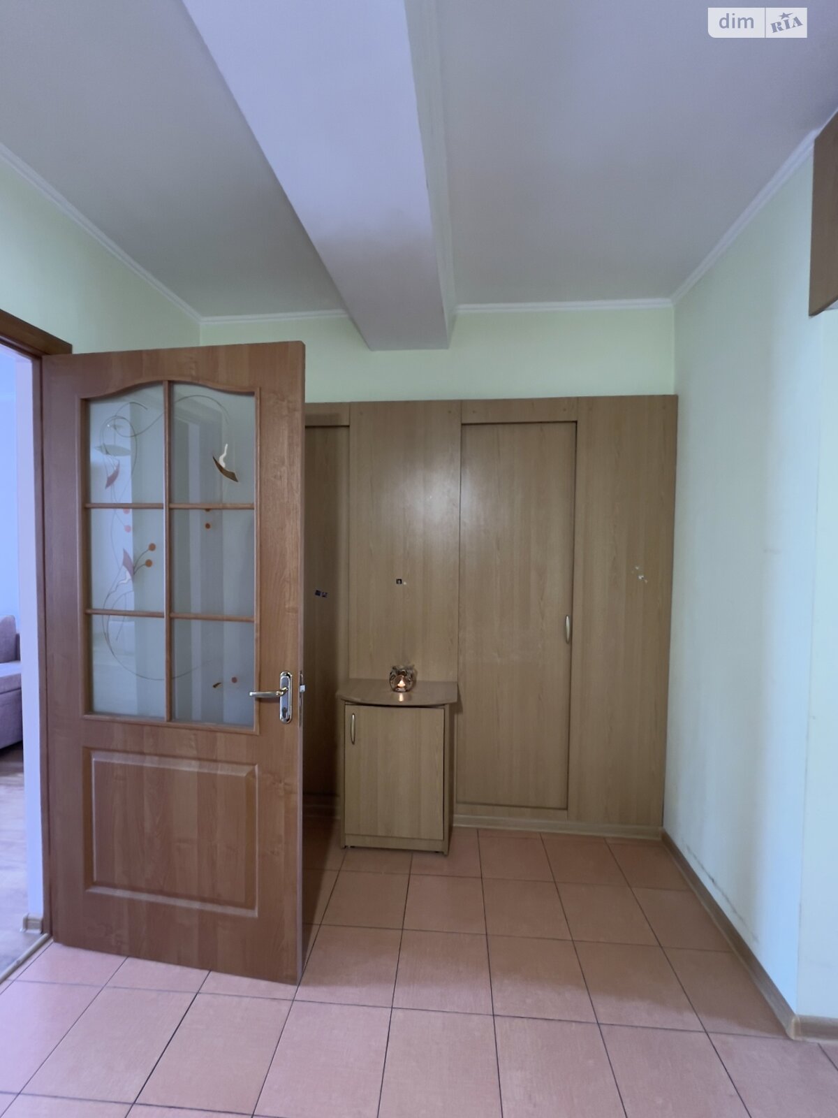 Продажа двухкомнатной квартиры в Черновцах, на ул. Южно-Окружная, район Шевченковский фото 1 Продажа двухкомнатной квартиры в Черновцах, на ул. Южно-Окружная, район Шевченковский фото 1