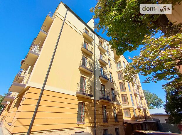 Продаж трикімнатної квартири в Чернівцях на вул. 28 Червня район Центр фото 1 Продаж трикімнатної квартири в Чернівцях на вул. 28 Червня район Центр фото 1