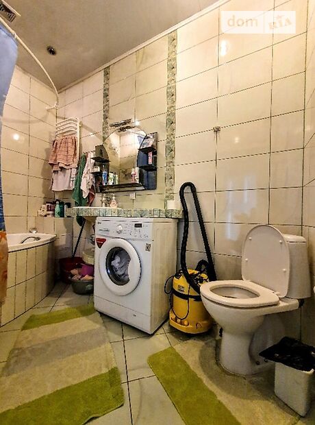 Продажа двухкомнатной квартиры в Черновцах, на ул. Бандеры Степана (Ватутина) район Центр фото 1 Продажа двухкомнатной квартиры в Черновцах, на ул. Бандеры Степана (Ватутина) район Центр фото 1