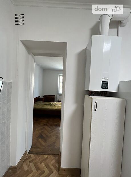 Продаж двокімнатної квартири в Чернівцях на вул. Богомольця Олександра академіка район Центр фото 1 Продаж двокімнатної квартири в Чернівцях на вул. Богомольця Олександра академіка район Центр фото 1