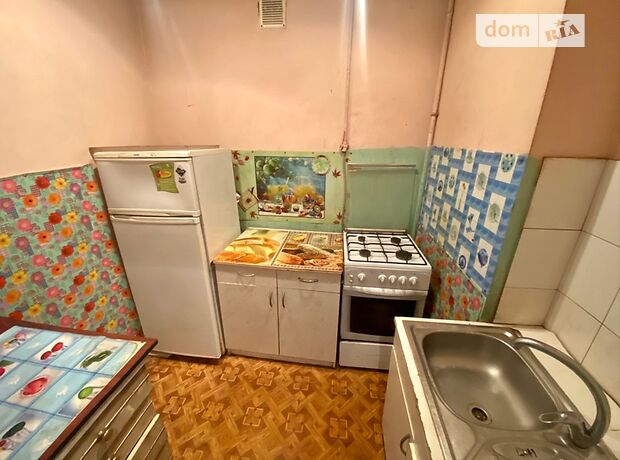 Продаж однокімнатної квартири в Чернівцях на вул. Чехова Антона 8 район Центр фото 1 Продаж однокімнатної квартири в Чернівцях на вул. Чехова Антона 8 район Центр фото 1