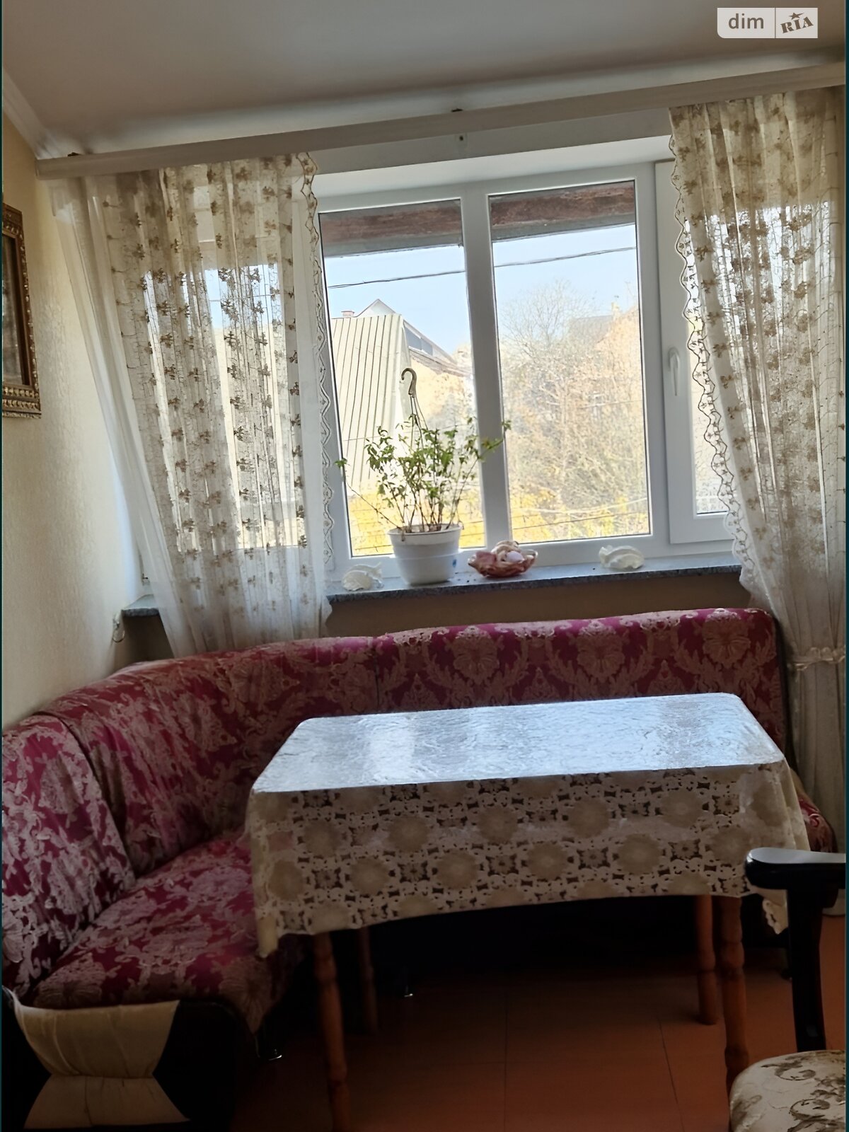 Продажа двухкомнатной квартиры в Черновцах, на ул. Днестрянская, район Центр фото 1 Продажа двухкомнатной квартиры в Черновцах, на ул. Днестрянская, район Центр фото 1