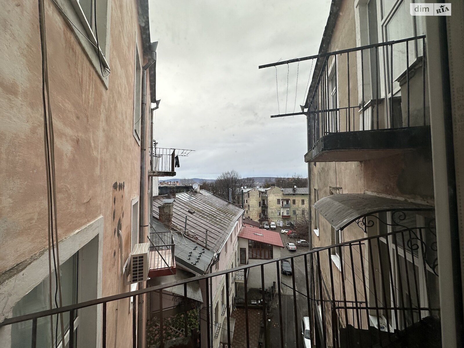 Продажа двухкомнатной квартиры в Черновцах, на ул. Доброго Александра, район Центр фото 1