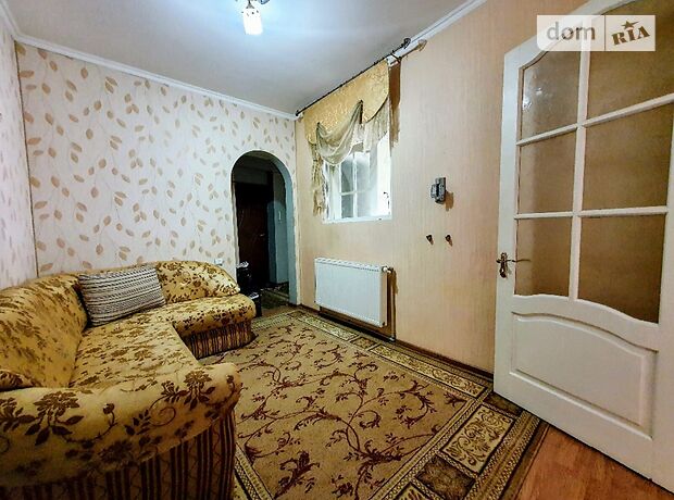 Продаж двокімнатної квартири в Чернівцях на вул. Гоголя Миколи район Центр фото 1 Продаж двокімнатної квартири в Чернівцях на вул. Гоголя Миколи район Центр фото 1