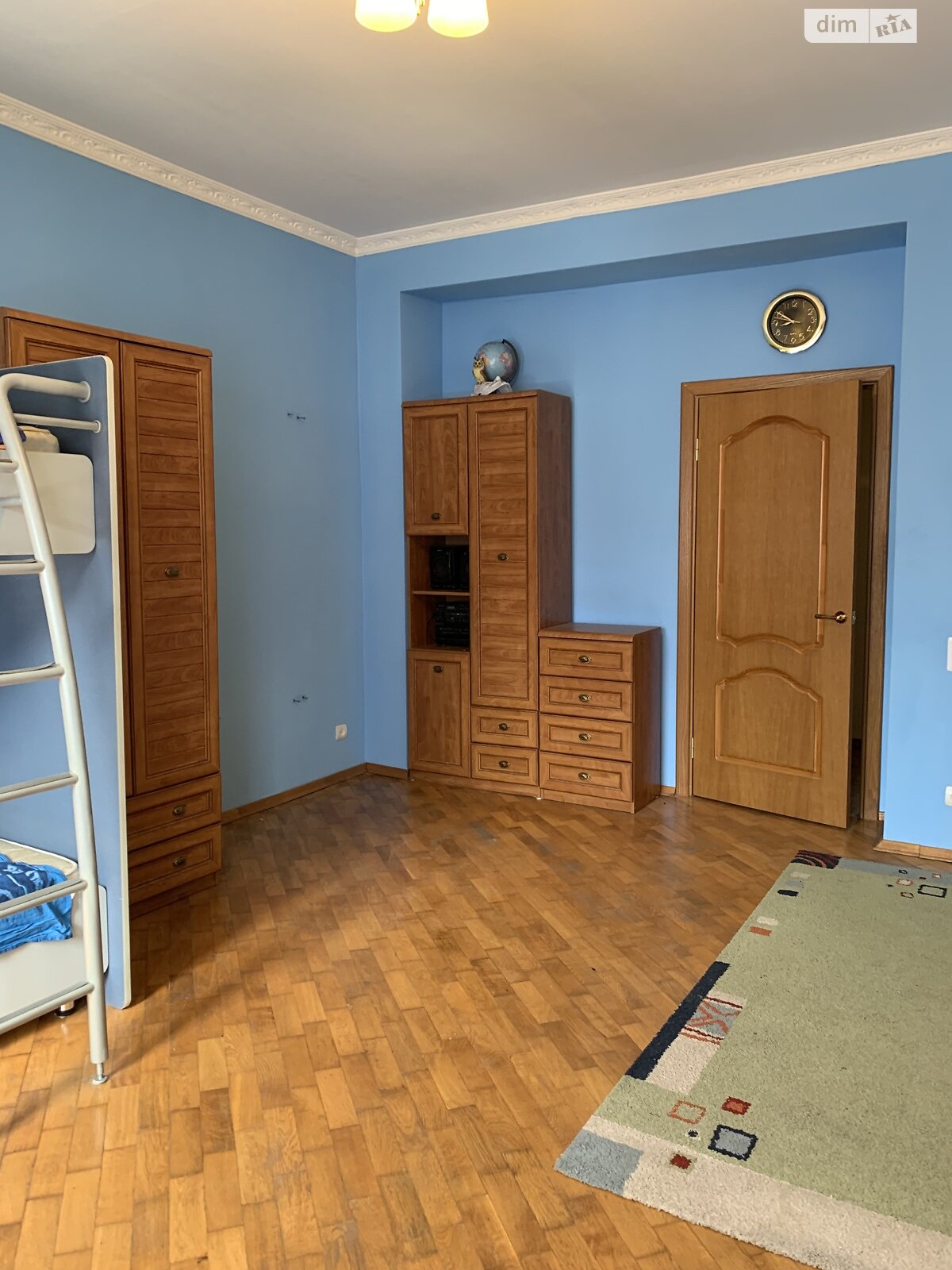 Продажа трехкомнатной квартиры в Черновцах, на ул. Гулака-Артемовского Семена, район Центр фото 1