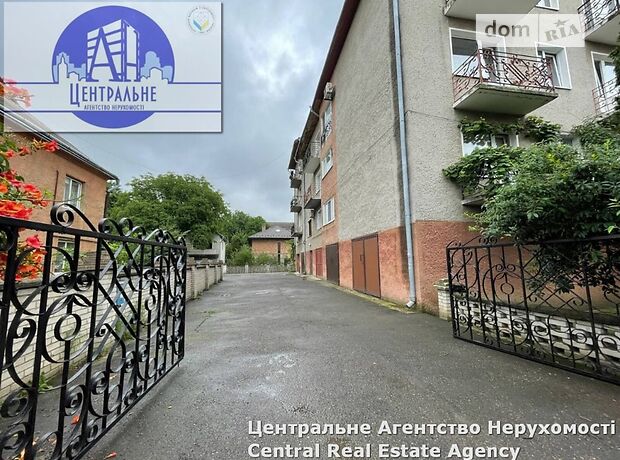 Продаж п`ятикімнатної квартири в Чернівцях на 1-й пров. Кармелюка Устима район Центр фото 1 Продаж п`ятикімнатної квартири в Чернівцях на 1-й пров. Кармелюка Устима район Центр фото 1