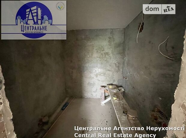 Продаж п`ятикімнатної квартири в Чернівцях на 1-й пров. Кармелюка Устима район Центр фото 1 Продаж п`ятикімнатної квартири в Чернівцях на 1-й пров. Кармелюка Устима район Центр фото 1
