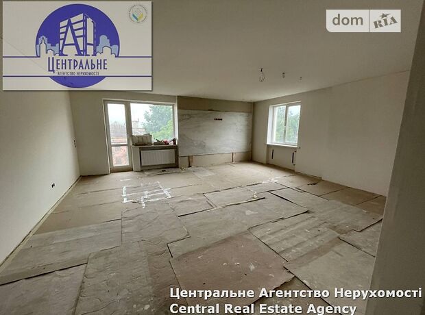 Продаж п`ятикімнатної квартири в Чернівцях на 1-й пров. Кармелюка Устима район Центр фото 1 Продаж п`ятикімнатної квартири в Чернівцях на 1-й пров. Кармелюка Устима район Центр фото 1