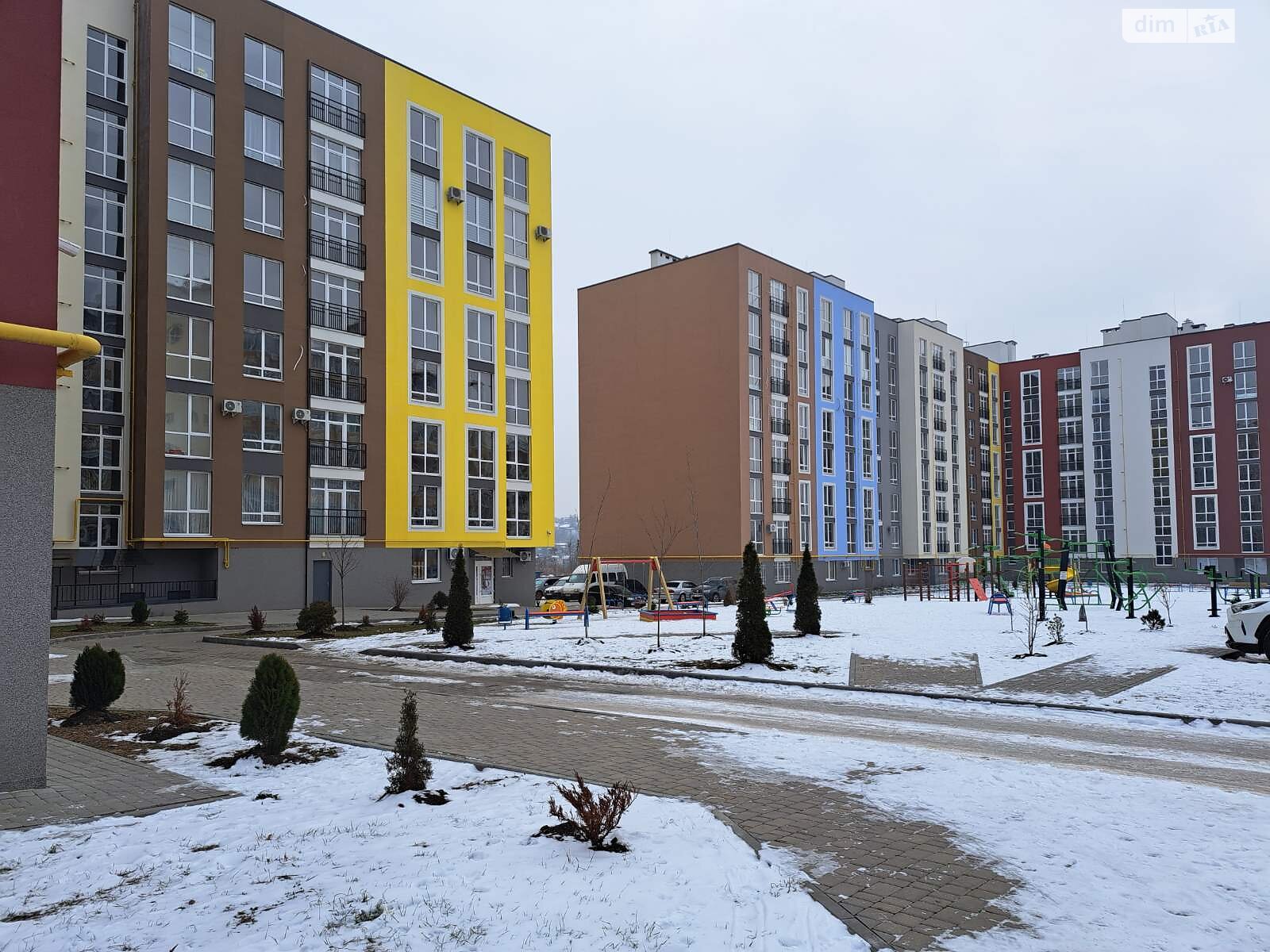 Продаж однокімнатної квартири в Чернівцях, на вул. Київська, район Центр фото 1