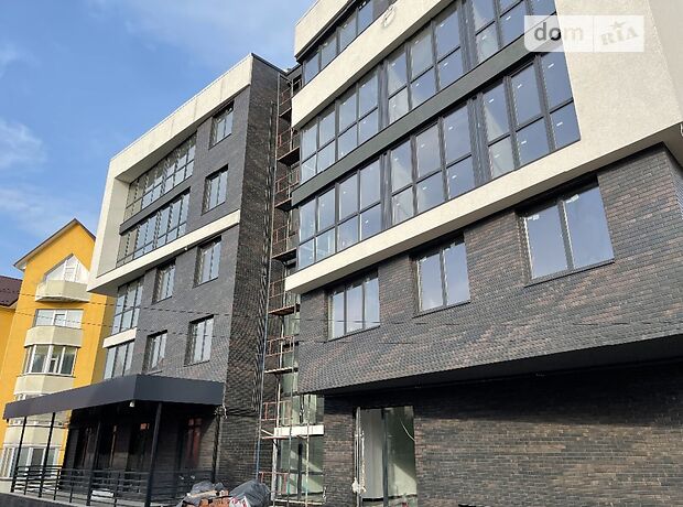 Продаж двокімнатної квартири в Чернівцях на вул. Кобринської Наталії 7б район Центр фото 1 Продаж двокімнатної квартири в Чернівцях на вул. Кобринської Наталії 7б район Центр фото 1