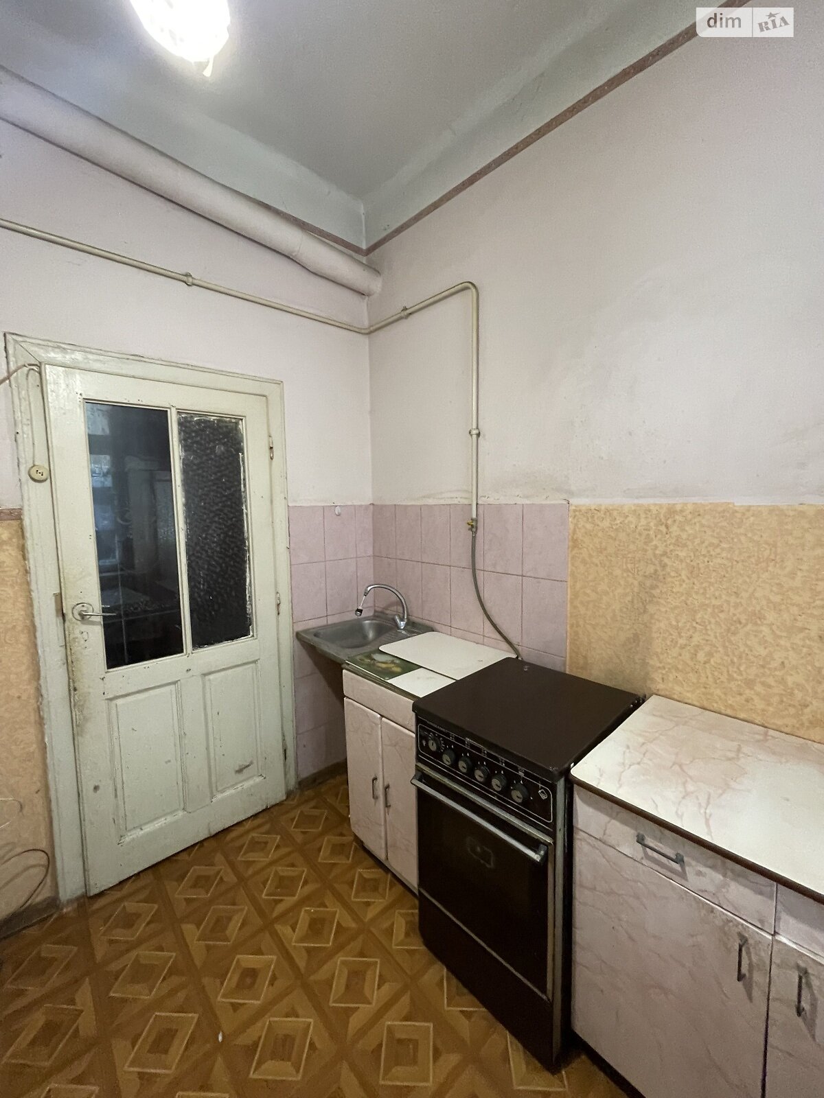 Продажа однокомнатной квартиры в Черновцах, на ул. Кобылянской Ольги, район Центр фото 1