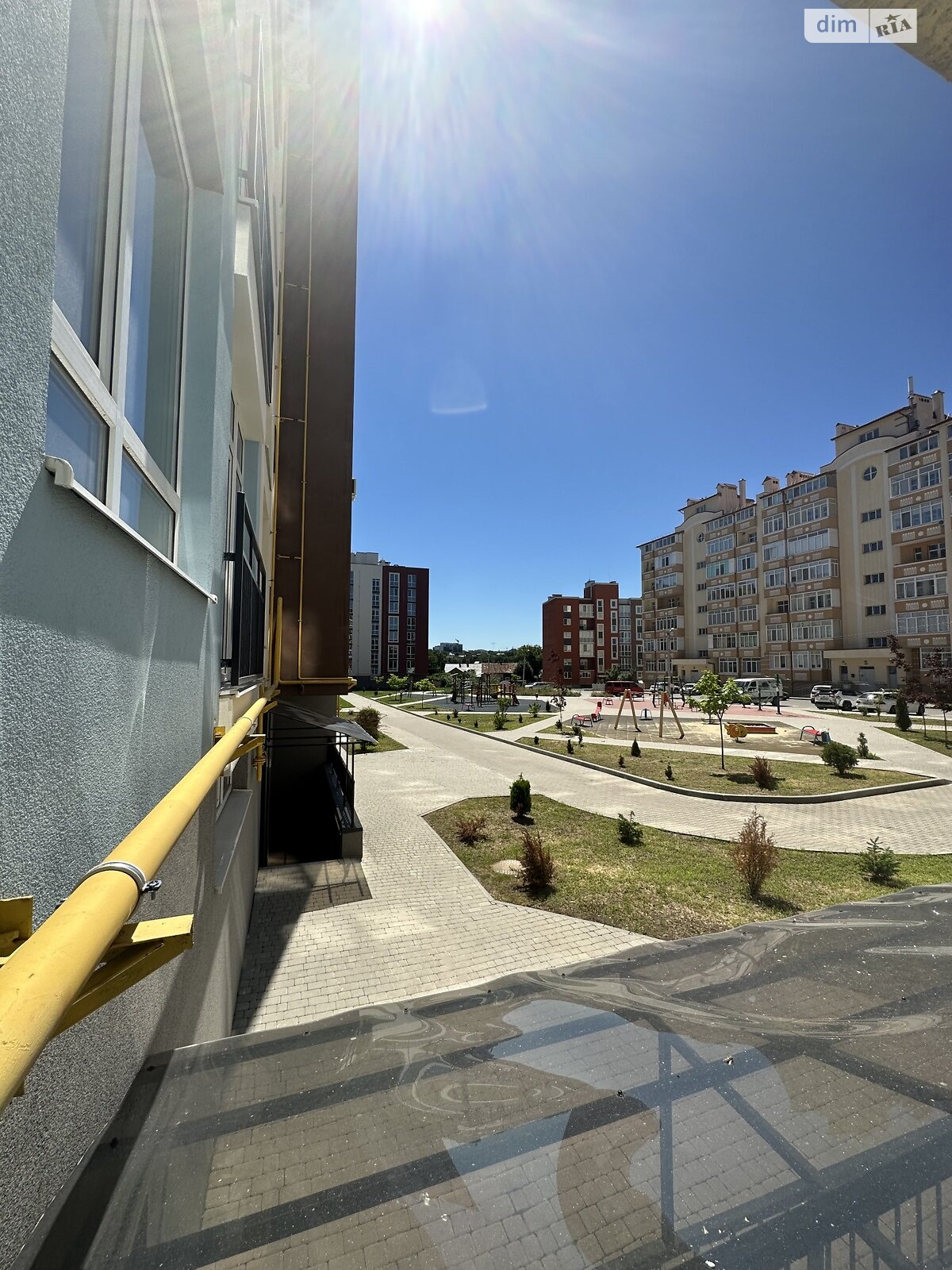 Продажа трехкомнатной квартиры в Черновцах, на ул. Мизюна Григория, район Центр фото 1