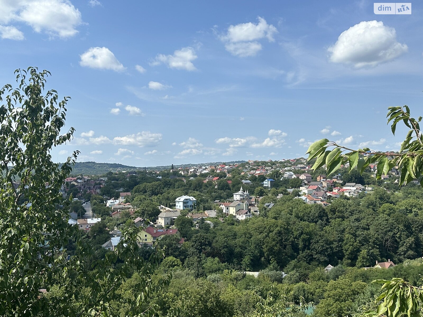 Продаж трикімнатної квартири в Чернівцях, на вул. Некрасова Миколи, район Центр фото 1