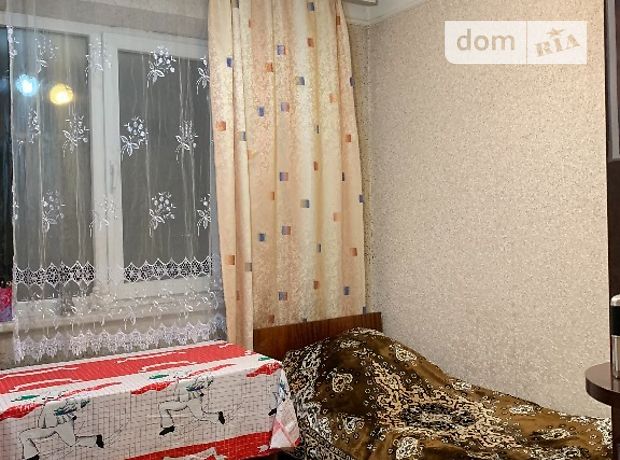 Продажа трехкомнатной квартиры в Черновцах, на ул. Русская район Центр фото 1 Продажа трехкомнатной квартиры в Черновцах, на ул. Русская район Центр фото 1
