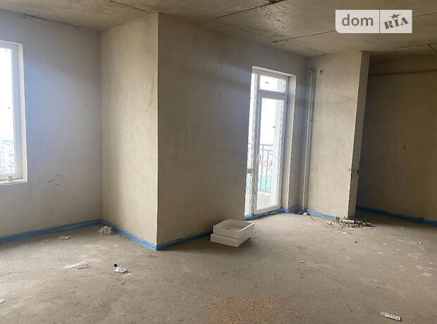 Продаж чотирикімнатної квартири в Чернівцях на вул. Щербанюка Олександра Героя України 73 район Центр фото 1 Продаж чотирикімнатної квартири в Чернівцях на вул. Щербанюка Олександра Героя України 73 район Центр фото 1