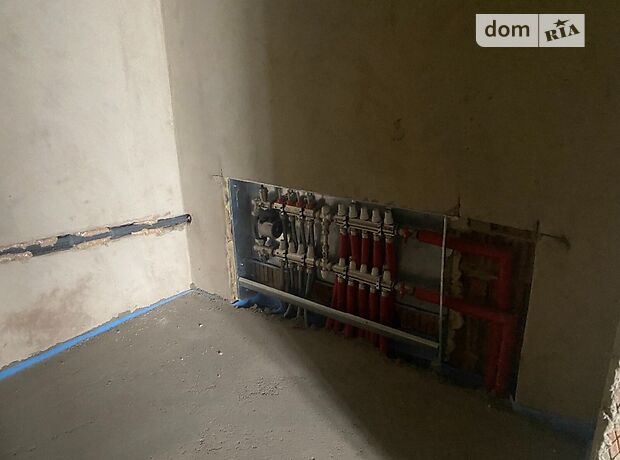 Продаж чотирикімнатної квартири в Чернівцях на вул. Щербанюка Олександра Героя України 73 район Центр фото 1 Продаж чотирикімнатної квартири в Чернівцях на вул. Щербанюка Олександра Героя України 73 район Центр фото 1