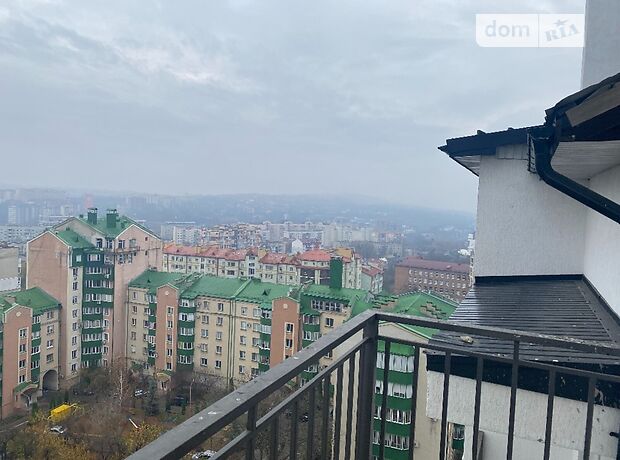 Продаж чотирикімнатної квартири в Чернівцях на вул. Щербанюка Олександра Героя України 73 район Центр фото 1 Продаж чотирикімнатної квартири в Чернівцях на вул. Щербанюка Олександра Героя України 73 район Центр фото 1