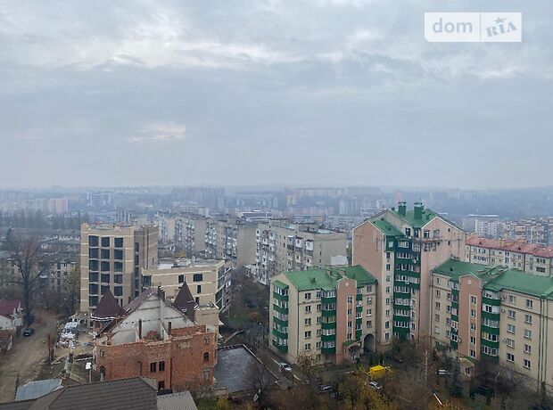 Продаж чотирикімнатної квартири в Чернівцях на вул. Щербанюка Олександра Героя України 73 район Центр фото 1 Продаж чотирикімнатної квартири в Чернівцях на вул. Щербанюка Олександра Героя України 73 район Центр фото 1