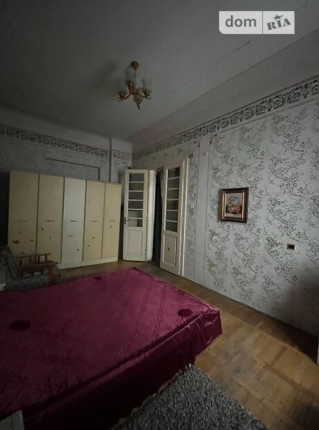 Продажа двухкомнатной квартиры в Черновцах, на ул. Украинская, район Центр фото 1 Продажа двухкомнатной квартиры в Черновцах, на ул. Украинская, район Центр фото 1