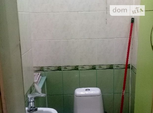 Продаж трикімнатної квартири в Чернівцях на вул. Університетська район Центр фото 1 Продаж трикімнатної квартири в Чернівцях на вул. Університетська район Центр фото 1