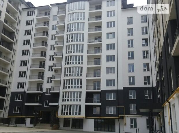 Продаж трикімнатної квартири в Чернівцях на Щербанюка вул 79 район Центр фото 1 Продаж трикімнатної квартири в Чернівцях на Щербанюка вул 79 район Центр фото 1