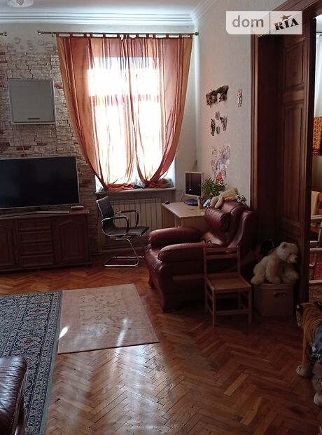 Продаж двокімнатної квартири в Чернівцях на вул. Дарвіна Чарльза район Центр фото 1 Продаж двокімнатної квартири в Чернівцях на вул. Дарвіна Чарльза район Центр фото 1