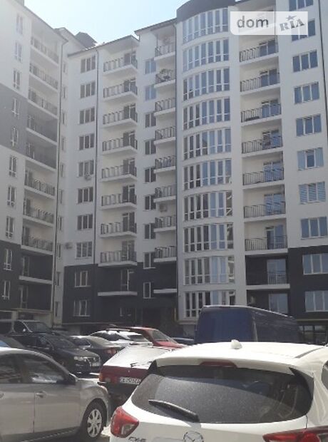 Продаж трикімнатної квартири в Чернівцях на Щербанюка вул 79 район Центр фото 1 Продаж трикімнатної квартири в Чернівцях на Щербанюка вул 79 район Центр фото 1