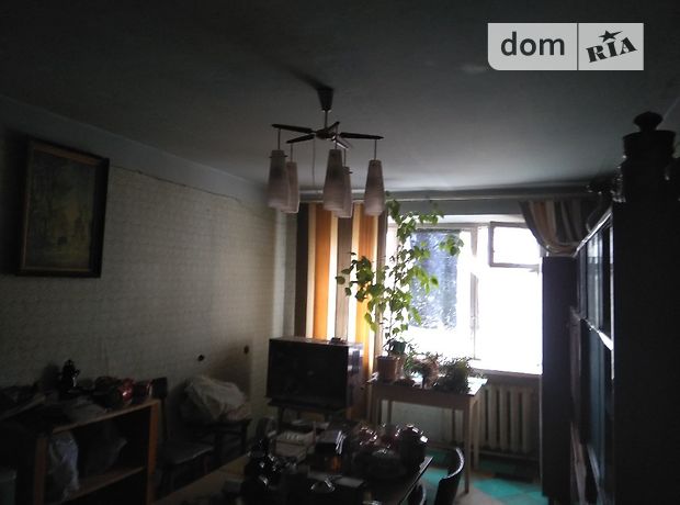 Продаж трикімнатної квартири в Чернівцях фото 1 Продаж трикімнатної квартири в Чернівцях фото 1