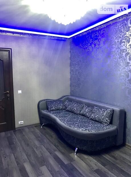 Продажа двухкомнатной квартиры в Черновцах, на ул. Главная район Бульвар Героев Сталинграда фото 1 Продажа двухкомнатной квартиры в Черновцах, на ул. Главная район Бульвар Героев Сталинграда фото 1