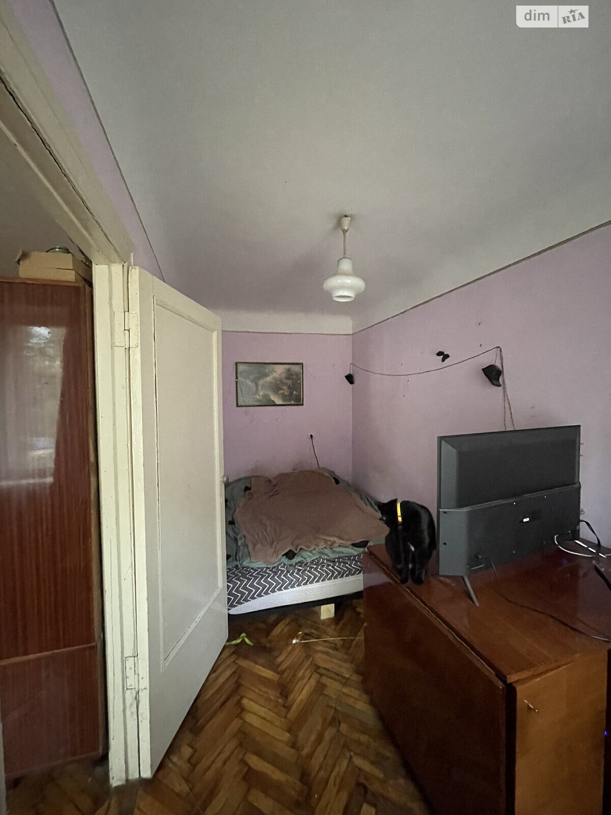 Продажа трехкомнатной квартиры в Черновцах, на просп. Независимости, фото 1