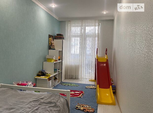 Продажа трехкомнатной квартиры в Черновцах, на ул. Героев Майдана 43в, кв. 1, район Героев Майдана фото 1 Продажа трехкомнатной квартиры в Черновцах, на ул. Героев Майдана 43в, кв. 1, район Героев Майдана фото 1