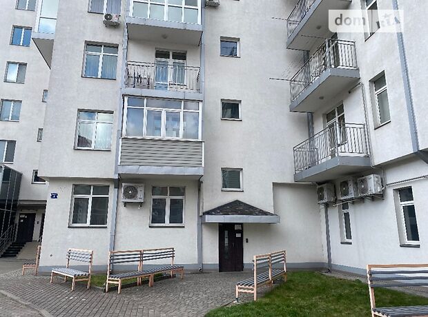 Продажа трехкомнатной квартиры в Черновцах, на ул. Героев Майдана 43в, кв. 1, район Героев Майдана фото 1 Продажа трехкомнатной квартиры в Черновцах, на ул. Героев Майдана 43в, кв. 1, район Героев Майдана фото 1