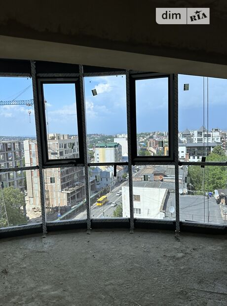 Продажа трехкомнатной квартиры в Черновцах, на ул. Героев Майдана 53, район Героев Майдана фото 1 Продажа трехкомнатной квартиры в Черновцах, на ул. Героев Майдана 53, район Героев Майдана фото 1