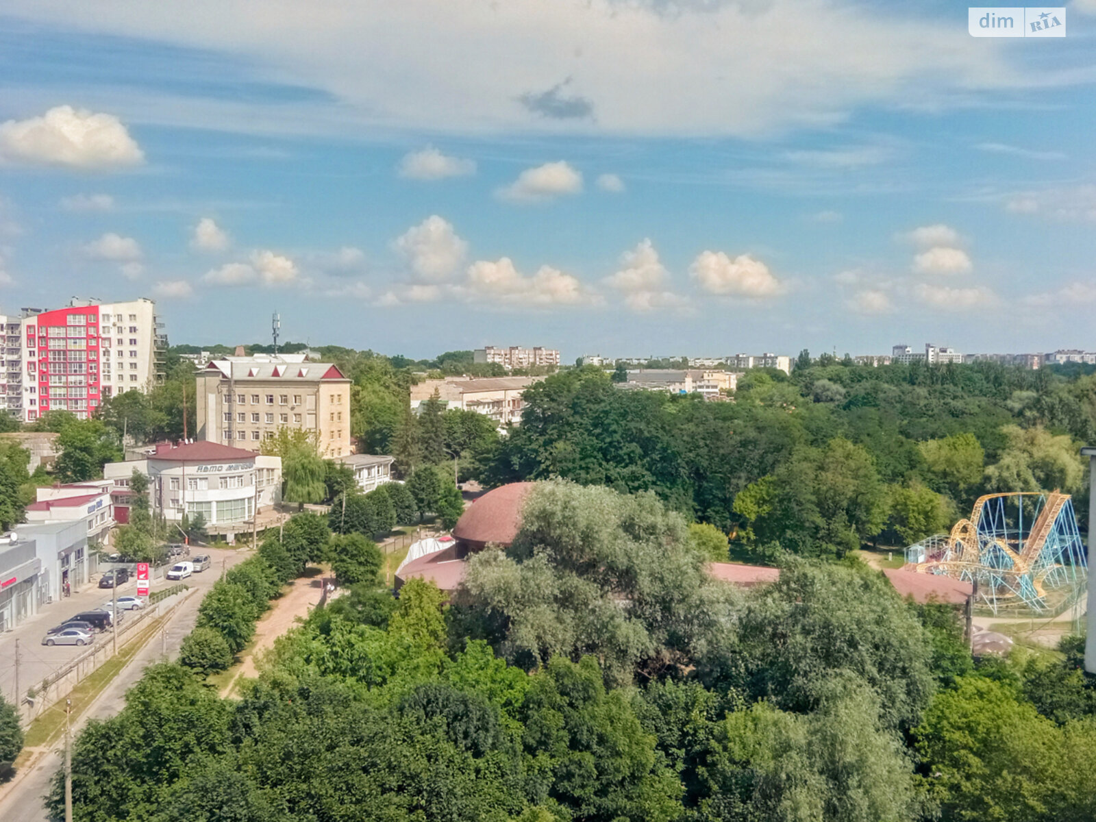 Продаж трикімнатної квартири в Чернівцях, на вул. Пилипа Орлика 2А, район Героїв Майдану фото 1 Продаж трикімнатної квартири в Чернівцях, на вул. Пилипа Орлика 2А, район Героїв Майдану фото 1