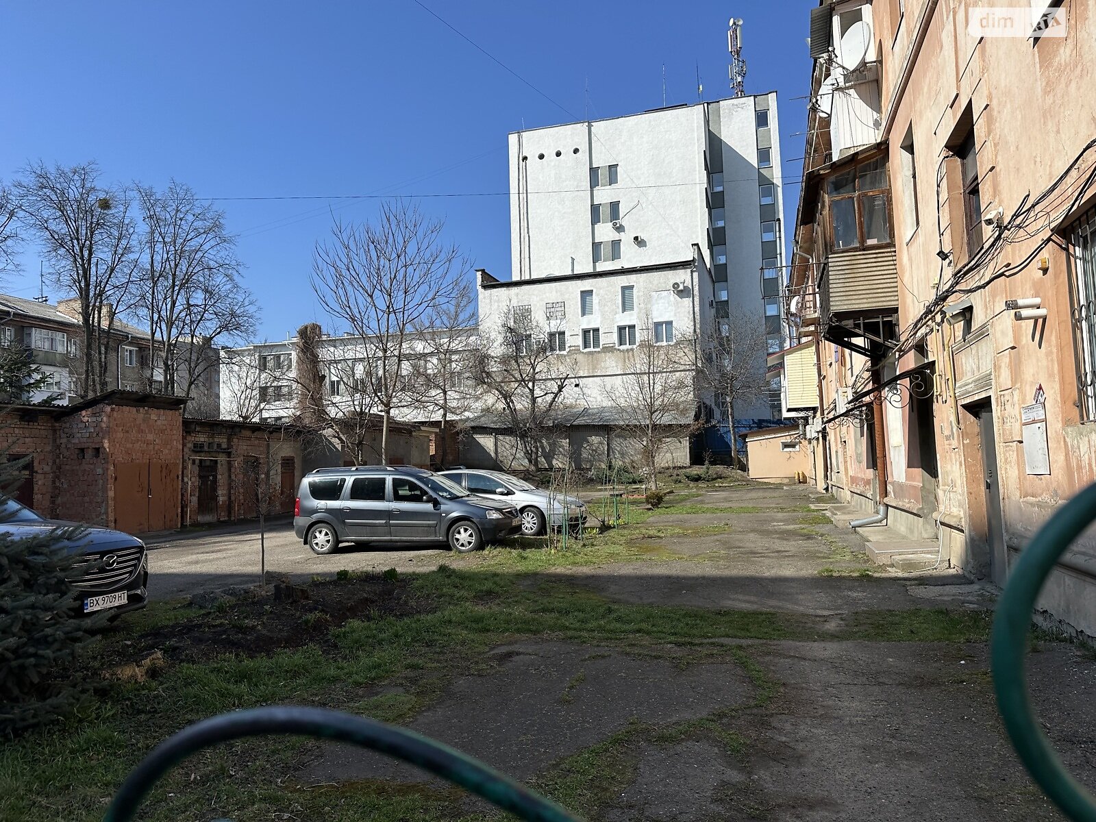 Продаж двокімнатної квартири в Чернівцях, на вул. Головна, район Головний фото 1