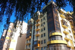 Продаж двокімнатної квартири в Чернівцях, на вул. Герцена Олександра 91, район Першотравневий фото 2