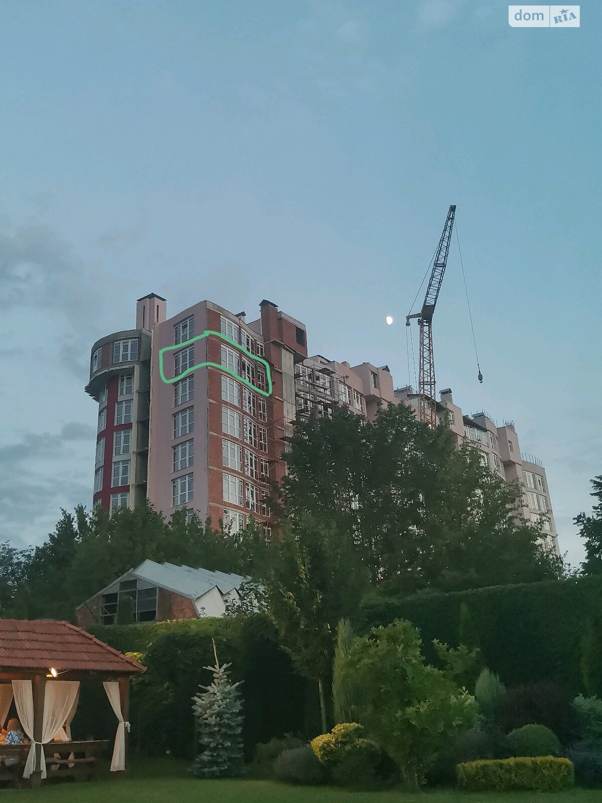 Продажа трехкомнатной квартиры в Черновцах, на ул. Буковинская 33, район Центр фото 1