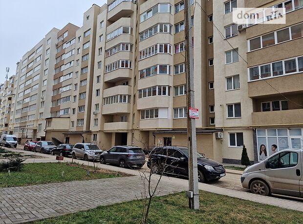 Продажа трехкомнатной квартиры в Черновцах, на просп. Независимости, район Центр фото 1 Продажа трехкомнатной квартиры в Черновцах, на просп. Независимости, район Центр фото 1