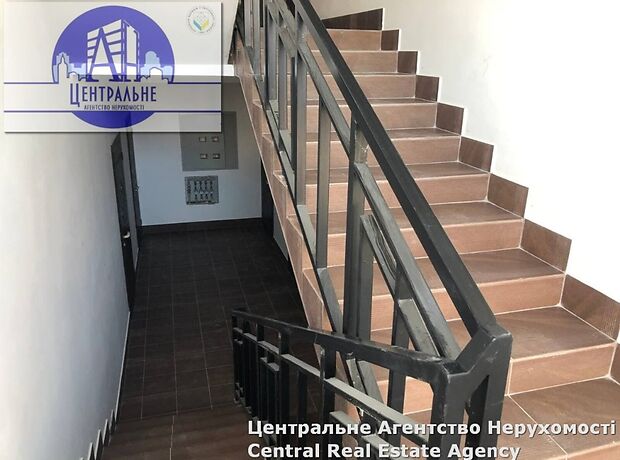 Продажа двухкомнатной квартиры в Черновцах, на ул. Киевская район Центр фото 1 Продажа двухкомнатной квартиры в Черновцах, на ул. Киевская район Центр фото 1
