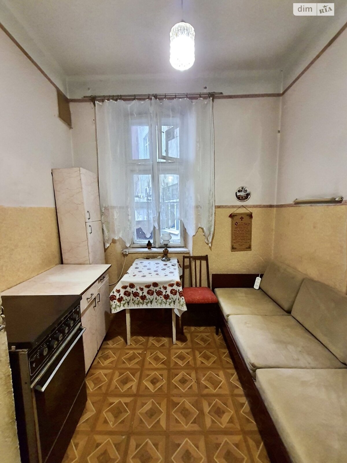 Продажа однокомнатной квартиры в Черновцах, на ул. Кобылянской Ольги, район Центр фото 1