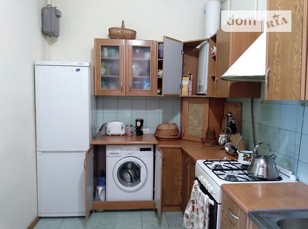 Продаж чотирикімнатної квартири в Чернівцях на вул. Франка Івана район Центр фото 1 Продаж чотирикімнатної квартири в Чернівцях на вул. Франка Івана район Центр фото 1