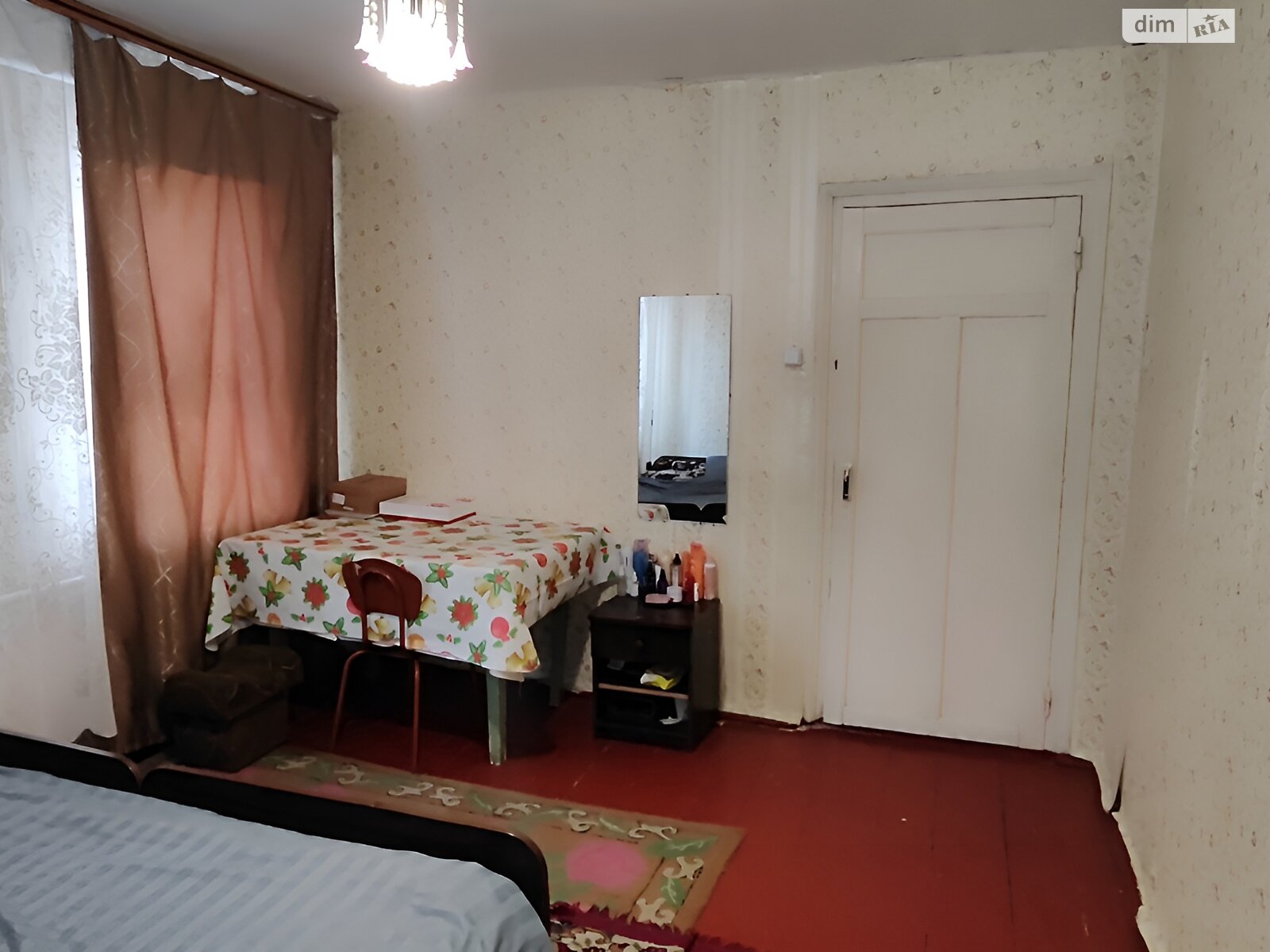Продаж двокімнатної квартири в Черняхову, на вул. Індустріальна, район Черняхів фото 1 Продаж двокімнатної квартири в Черняхову, на вул. Індустріальна, район Черняхів фото 1
