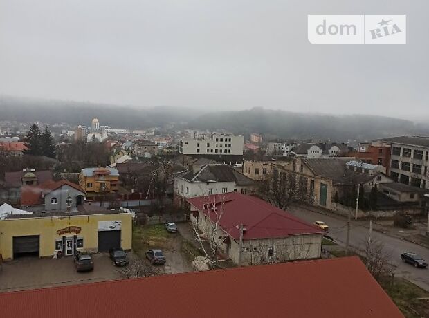 Продажа трехкомнатной квартиры в Черткове, на ул. Независимости район Чертков фото 1 Продажа трехкомнатной квартиры в Черткове, на ул. Независимости район Чертков фото 1