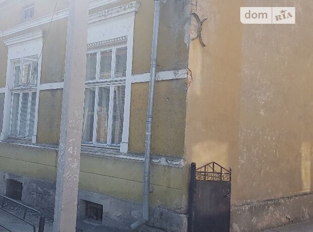 Продажа трехкомнатной квартиры в Черткове, на Мельника район Чертков фото 1 Продажа трехкомнатной квартиры в Черткове, на Мельника район Чертков фото 1