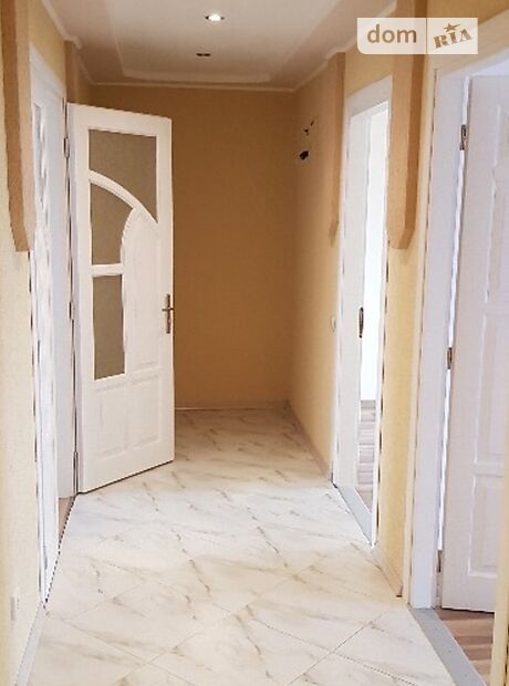 Продажа трехкомнатной квартиры в Черткове, на Січинського район Чертков фото 1 Продажа трехкомнатной квартиры в Черткове, на Січинського район Чертков фото 1