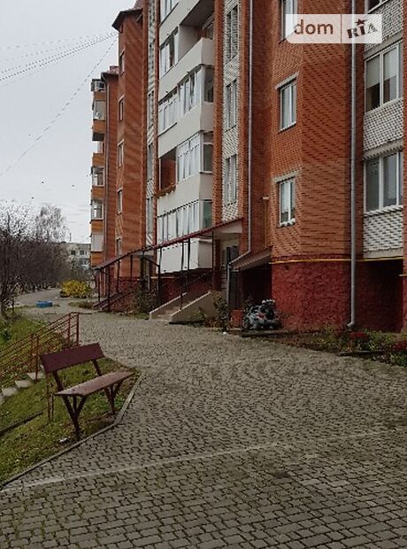Продажа трехкомнатной квартиры в Черткове, на Монастирська район Чертков фото 1